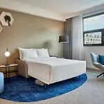 Courtyard By Marriott Center