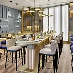 Courtyard By Marriott Center 酒店