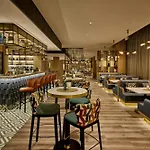 Courtyard By Marriott Center