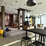 Courtyard By Marriott Center 柏林