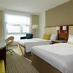 Courtyard By Marriott Center