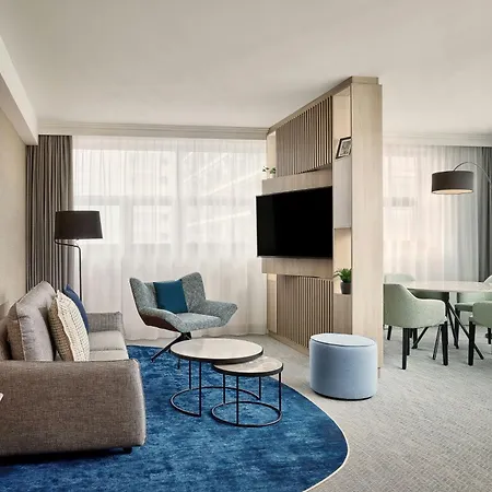 Courtyard By Marriott Center 호텔 4*