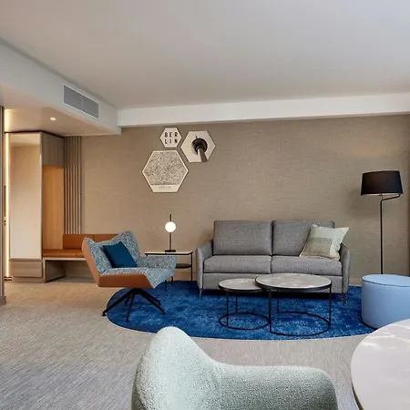 Courtyard By Marriott Center 4* Берлин