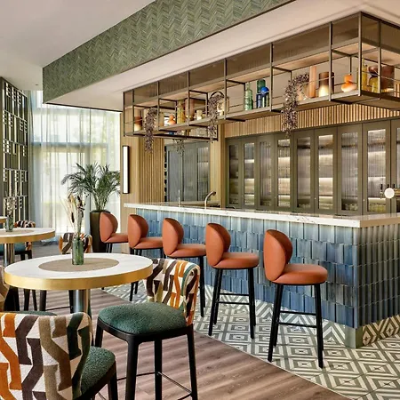 Otel Courtyard By Marriott Center Berlin