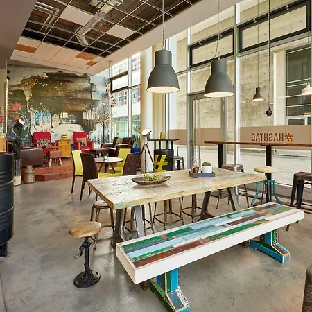 Courtyard By Marriott Center 4* Berlin