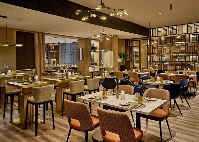 Courtyard By Marriott Center 4*