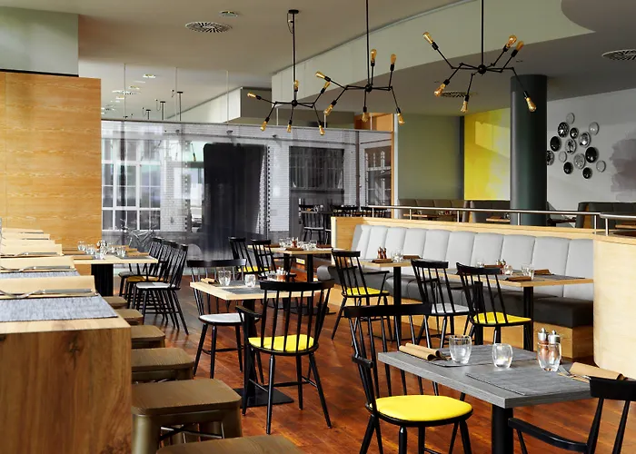 Courtyard By Marriott Center 4*