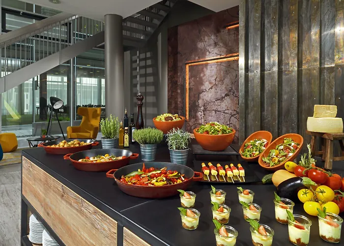 Courtyard By Marriott Center Hotel 4*