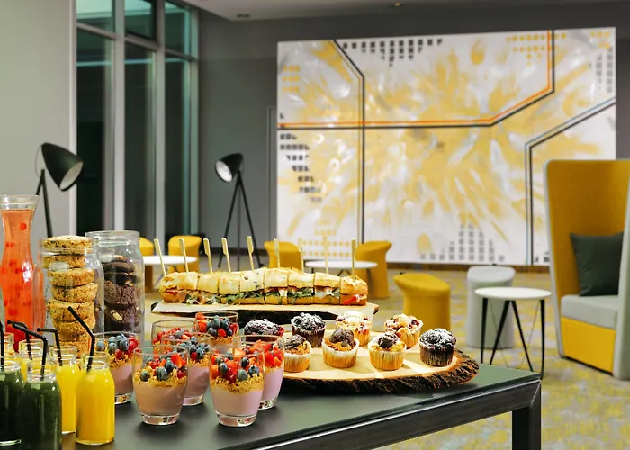 Courtyard By Marriott Center Hotel 4*