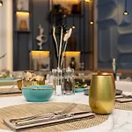 Courtyard By Marriott Center Hotel 4*