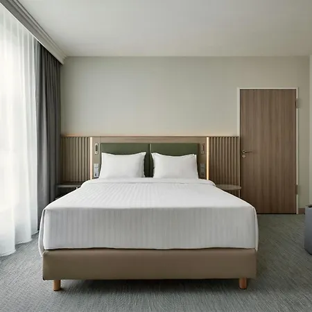 Courtyard By Marriott Center 4*