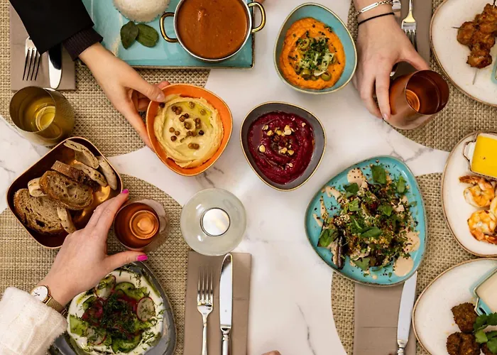 Courtyard By Marriott Center 호텔